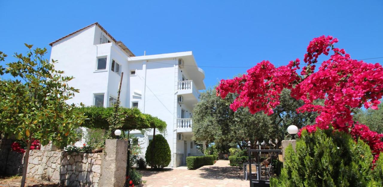 Hotel Villa Ambra Ksamil Eksteriør billede
