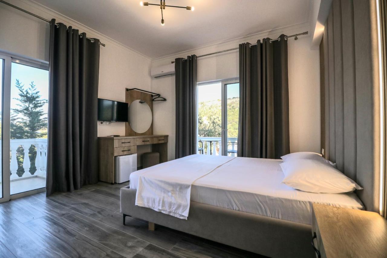 Hotel Villa Ambra Ksamil Eksteriør billede