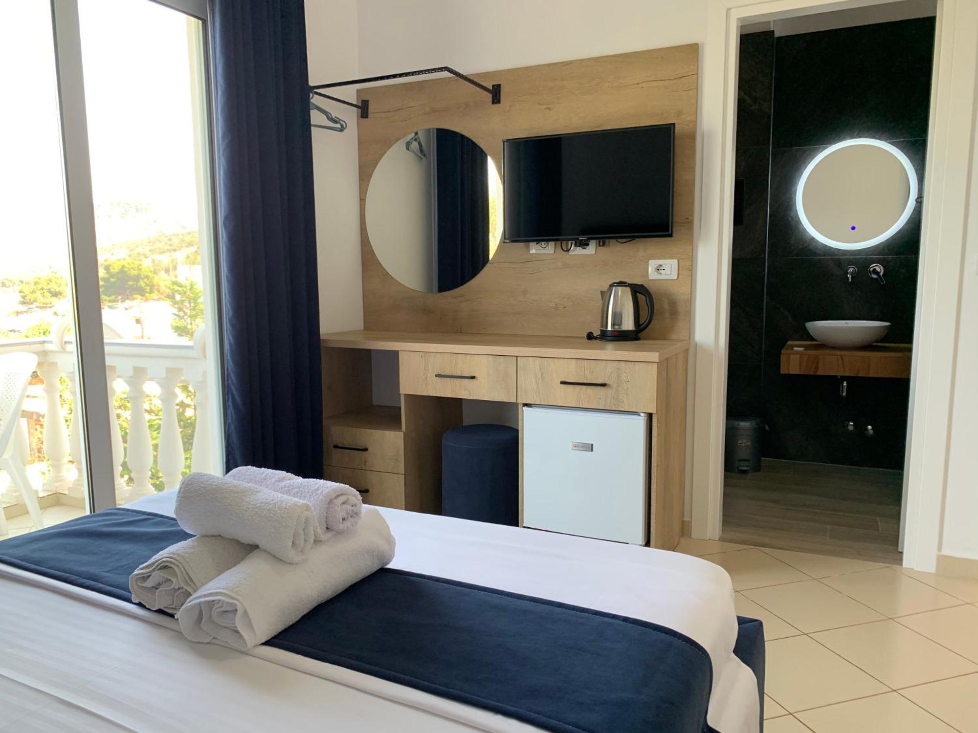 Hotel Villa Ambra Ksamil Eksteriør billede