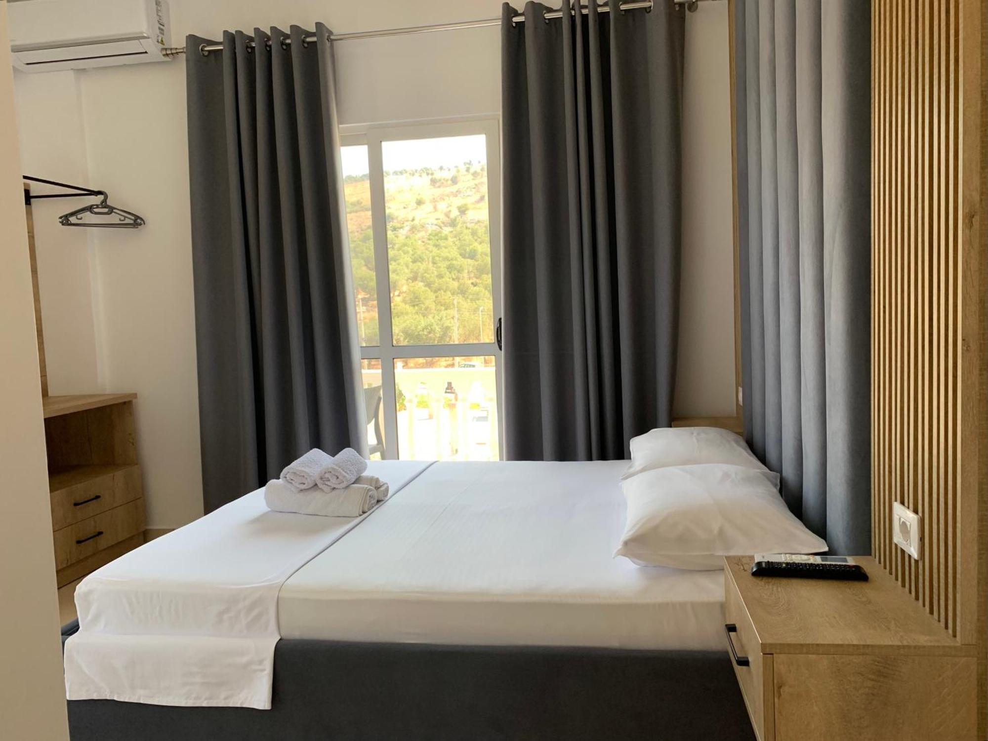 Hotel Villa Ambra Ksamil Værelse billede